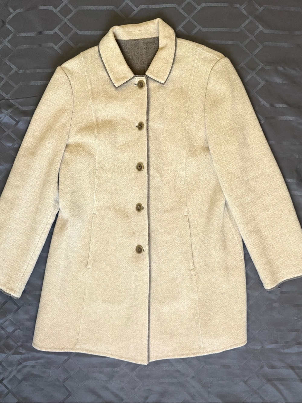 Women's Cream Wool Blend Single-Breasted Pea Coat